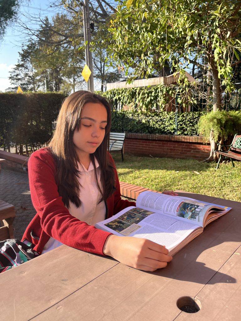 Formando lectoras: Consejos clave para que tu hija sea buena lectora